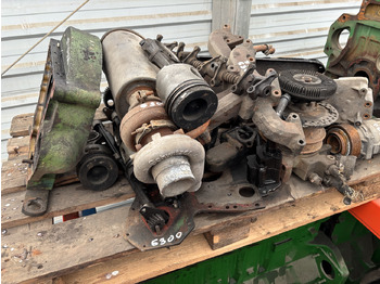 Motor i delovi JOHN DEERE