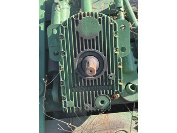 Menjač i delovi za Poljoprivredna mašina John Deere 6510 Przedni WOM L114345 L114340 L115648: slika 3