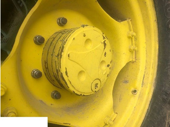 Rezervni deo JOHN DEERE