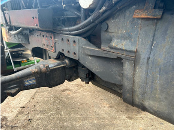 Traktor Valtra 8150 8150-4 - cała na części: slika 3 Traktor Valtra 8150 8150-4 - cała na części: slika 3