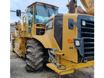 Stabilizator zemljišta CATERPILLAR