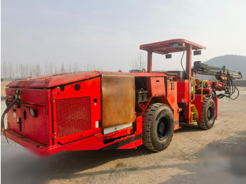 Mašina za usmereno bušenje SANDVIK