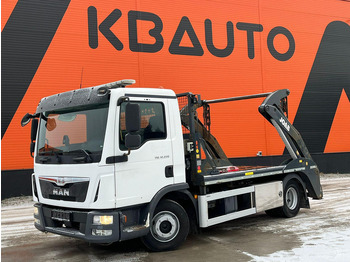 Kamion za utovaranje kontejnera MAN TGL 12.220