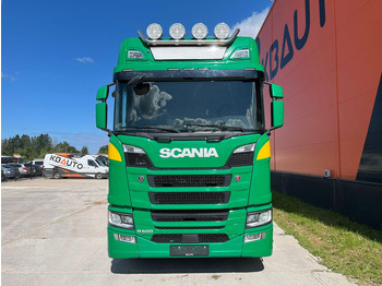 Kamion sa golom šasijom i zatvorenom kabinom Scania R500 8x4*4 9 TON FRONT AXLE / PTO / RETARDER / CHASSIS L=7420 mm: slika 3 Kamion sa golom šasijom i zatvorenom kabinom Scania R500 8x4*4 9 TON FRONT AXLE / PTO / RETARDER / CHASSIS L=7420 mm: slika 3