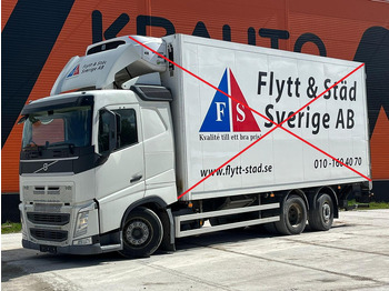 Kamion sa golom šasijom i zatvorenom kabinom VOLVO FH 460