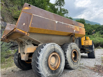 Zglobni kiper BM Volvo A35: slika 3