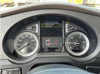 Tegljač DAF XF 480 FT SC / 708 dkm / PTO Hydraulic / Stand Airco / APK TUV 06-26: slika 4 Tegljač DAF XF 480 FT SC / 708 dkm / PTO Hydraulic / Stand Airco / APK TUV 06-26: slika 4