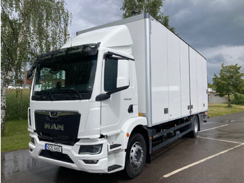 Kamion sa zatvorenim sandukom