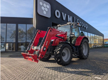 Traktor MASSEY FERGUSON 5710