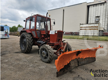 Traktor Belarus MTZ 82: slika 2