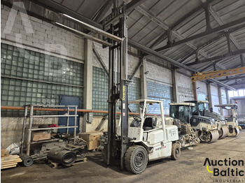 Dizel viljuškar HYSTER