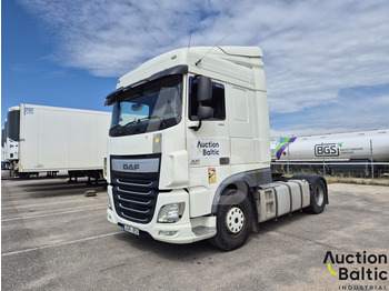 Tegljač DAF XF 460