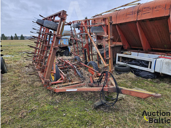 Kultivator VÄDERSTAD
