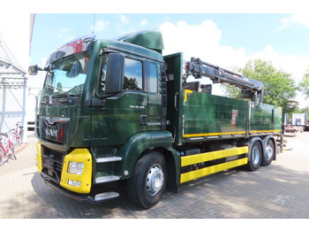 Kamion sa tovarnim sandukom MAN TGX 26.500
