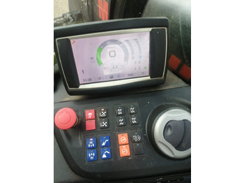 Traktor MANITOU 630 105: slika 2