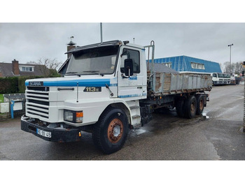 Istovarivač SCANIA T113