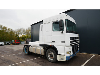 Tegljač DAF XF 95.380 SC MANUAL GEARBOX EURO 3: slika 4