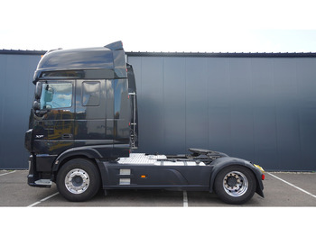 Tegljač DAF XF 530
