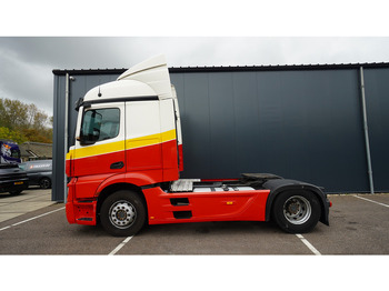 Tegljač MERCEDES-BENZ Actros 1942