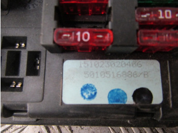 Električni sistem za Kamion DAF CF65 FUSEBOARD 151023 020406: slika 2