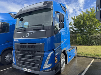 Tegljač VOLVO FH