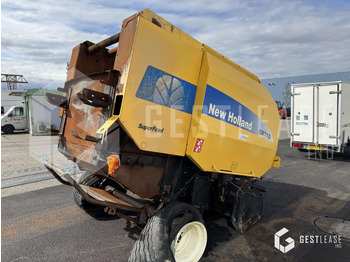 Lizing New Holland BR740 New Holland BR740: slika 3