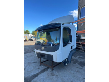 Kabina i enterijer VOLVO