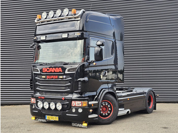 Tegljač SCANIA R 730