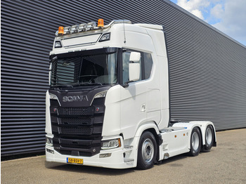 Tegljač SCANIA S 770