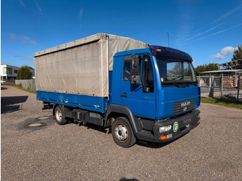Dostavno vozilo sa ceradom MAN