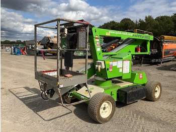 Zglobna platforma NIFTYLIFT