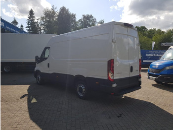 Furgon Iveco Daily 35S14A8 V Y mit Rückfahrkamera und Radi...: slika 3 Furgon Iveco Daily 35S14A8 V Y mit Rückfahrkamera und Radi...: slika 3