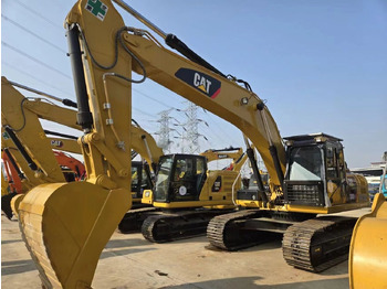 Bager guseničar CATERPILLAR 330D2L