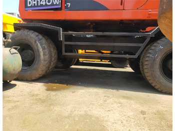 Bager točkaš Doosan DH 140W-7: slika 2