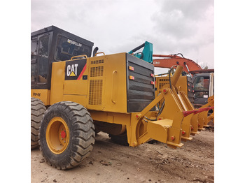 Grejder CATERPILLAR 140H