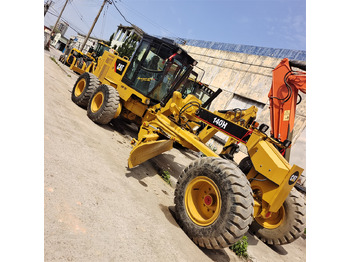 Grejder CATERPILLAR 140H