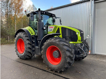 Traktor CLAAS Axion 920
