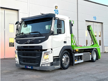 Kamion za utovaranje kontejnera VOLVO FM10