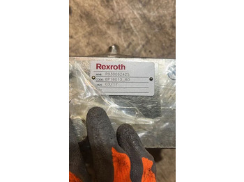 Novu Kočioni ventil za Kamion Rexroth Flow Divider R930062425: slika 5