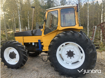 Traktor VALMET