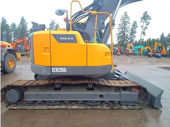 Bager guseničar Volvo ECR235DL PYÖRITTÄJÄLLÄ: slika 5