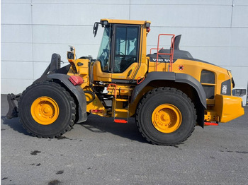 Utovarivač točkaš VOLVO L110H