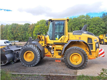 Utovarivač točkaš VOLVO L60H
