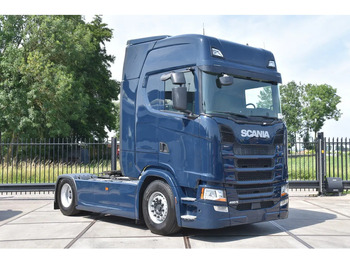Tegljač SCANIA S 450
