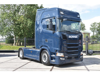 Tegljač SCANIA S 450