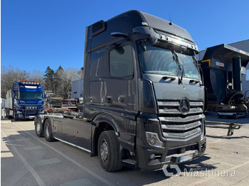 Kamion sa hidrauličnom kukom MERCEDES-BENZ Actros