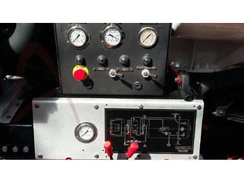 Kamion cisterna za prevoz goriva AVGAS B-100: slika 5 Kamion cisterna za prevoz goriva AVGAS B-100: slika 5