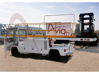 Avionski trakasti transporter EINSA