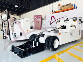 Aerodromski traktor LEKTRO AP8600: slika 2