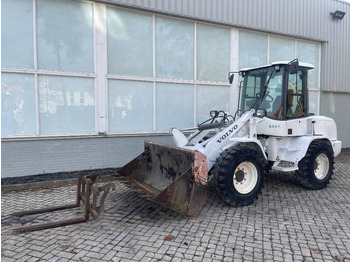 Utovarivač točkaš VOLVO L30G